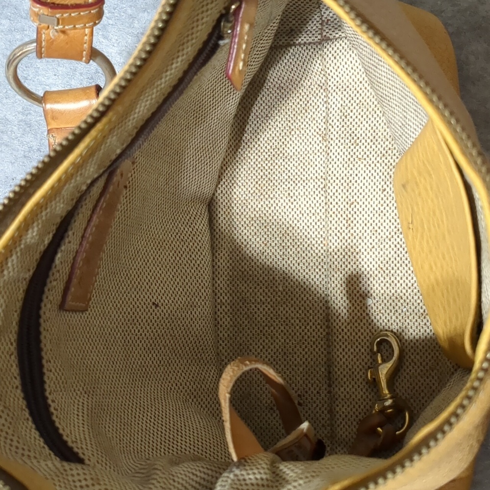 Dooney & Bourke Small O-Ring Shoulder Bag Tan Leather - Picture 7 of 14
